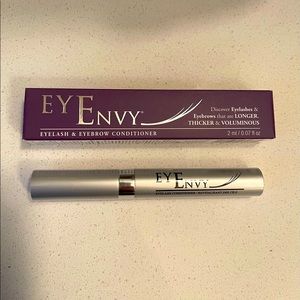 Eyenvy lash serum/ conditioner